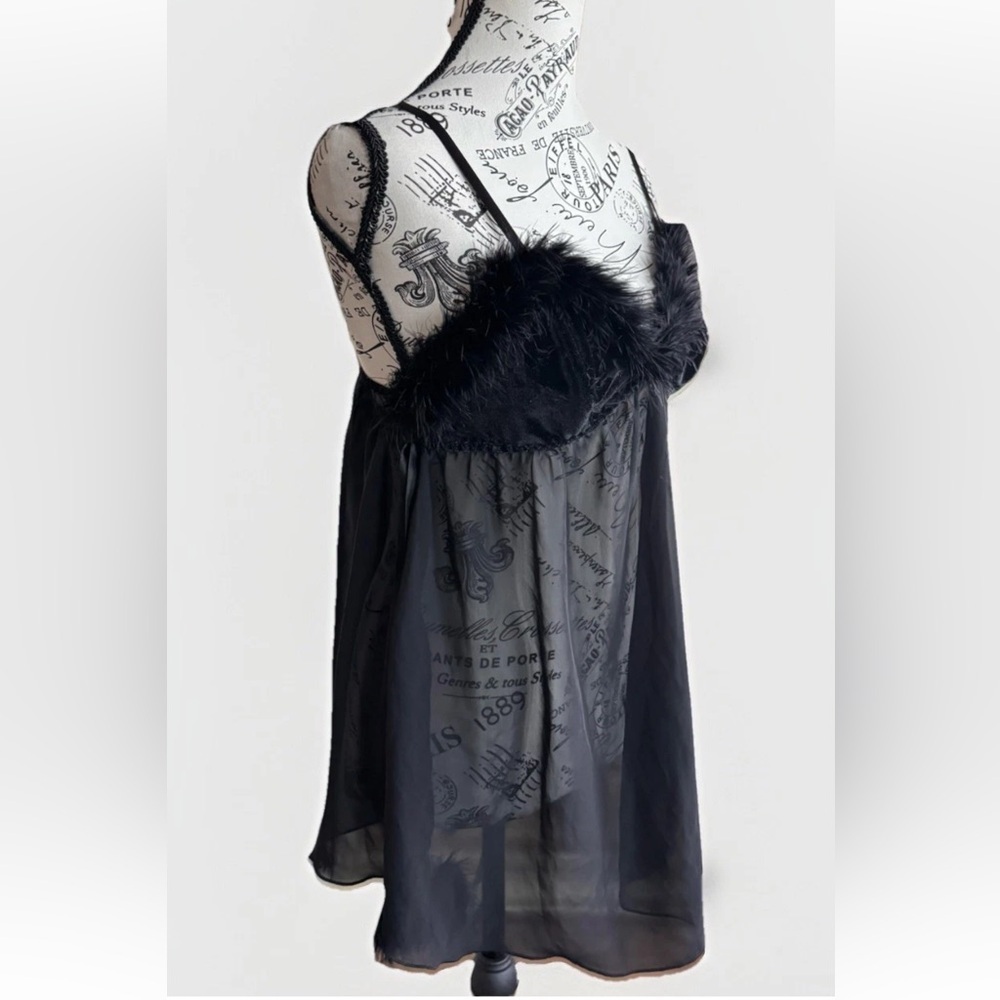 Vintage Y2K Black Whimsigoth Whimsey Goth Faux Fur Lingerie Slip Top Large